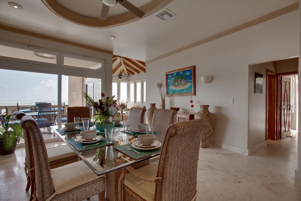 Belizean Cove Estates Luxury Beachfront Villa 圣佩德罗 外观 照片